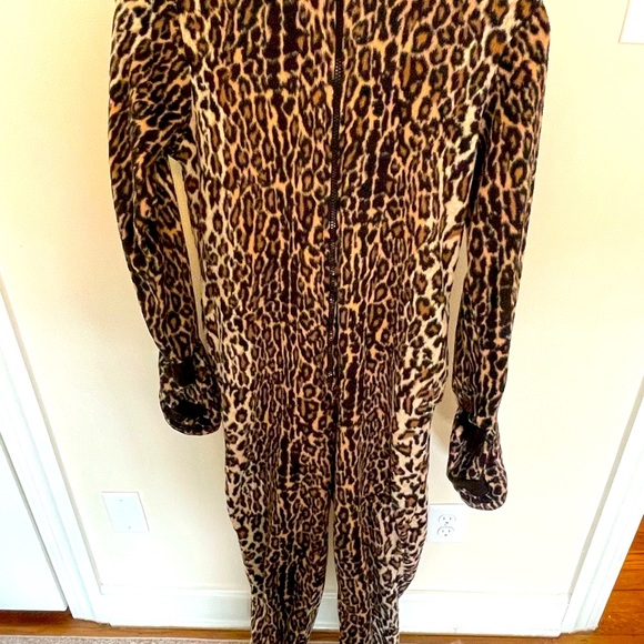 Nick & Nora Cheetah Cat Print Zipper Hooded Onesie Small - Picture 6 of 9